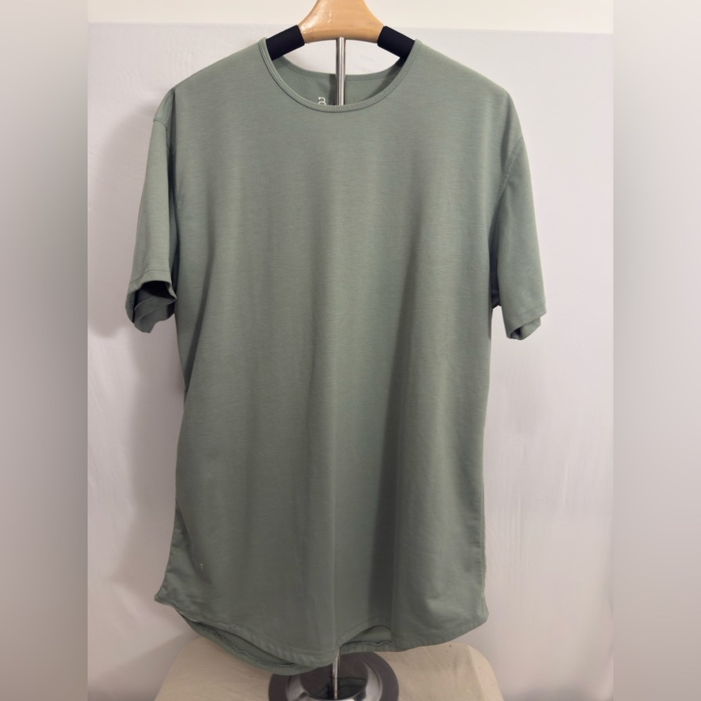 BYLT Basics Drop-Cut: BYLT Signature in Mosss- Large - Picture 2 of 3